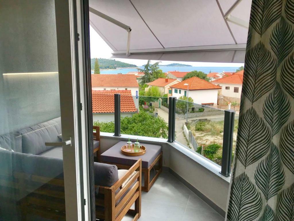 Luxury View Apartments 로고즈니차 외부 사진