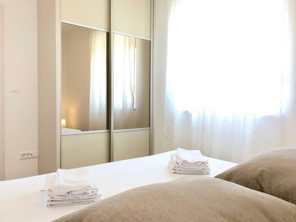 Luxury View Apartments 로고즈니차 외부 사진
