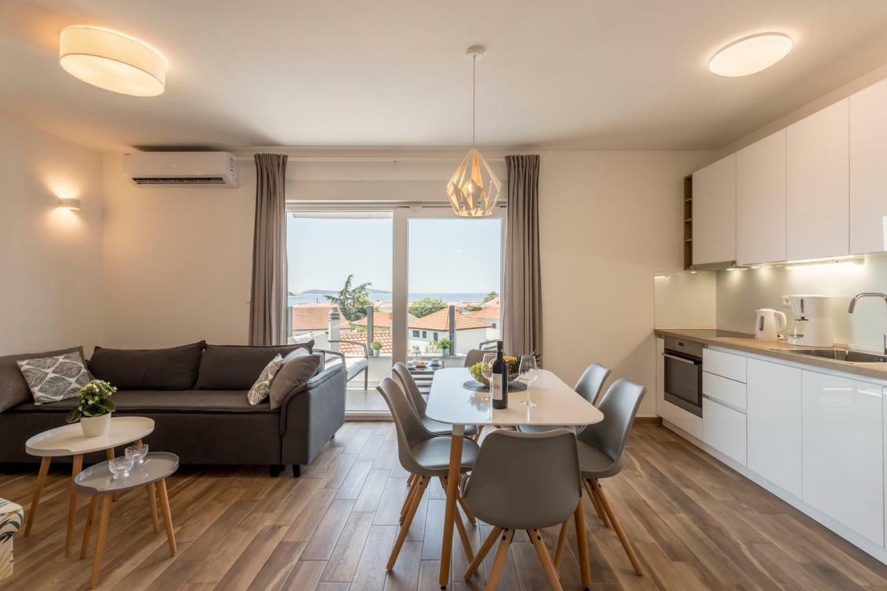 Luxury View Apartments 로고즈니차 외부 사진