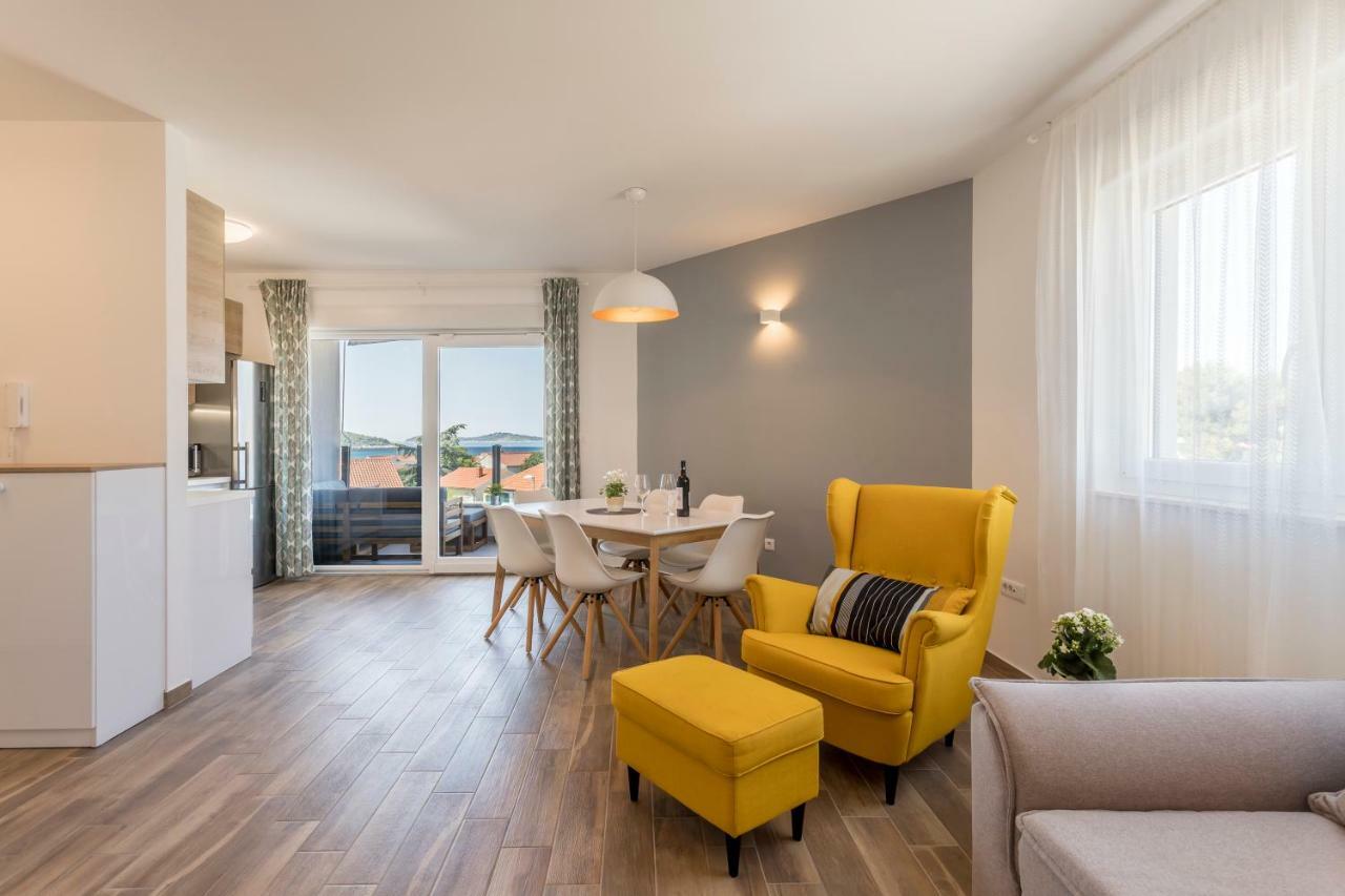 Luxury View Apartments 로고즈니차 외부 사진