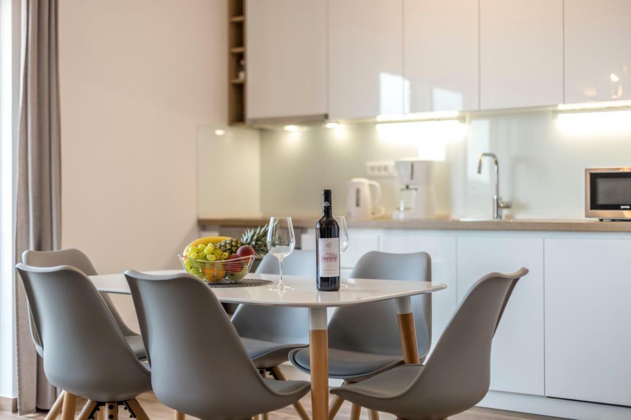 Luxury View Apartments 로고즈니차 외부 사진