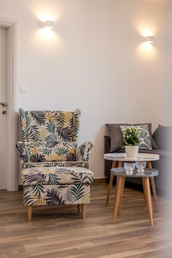 Luxury View Apartments 로고즈니차 외부 사진