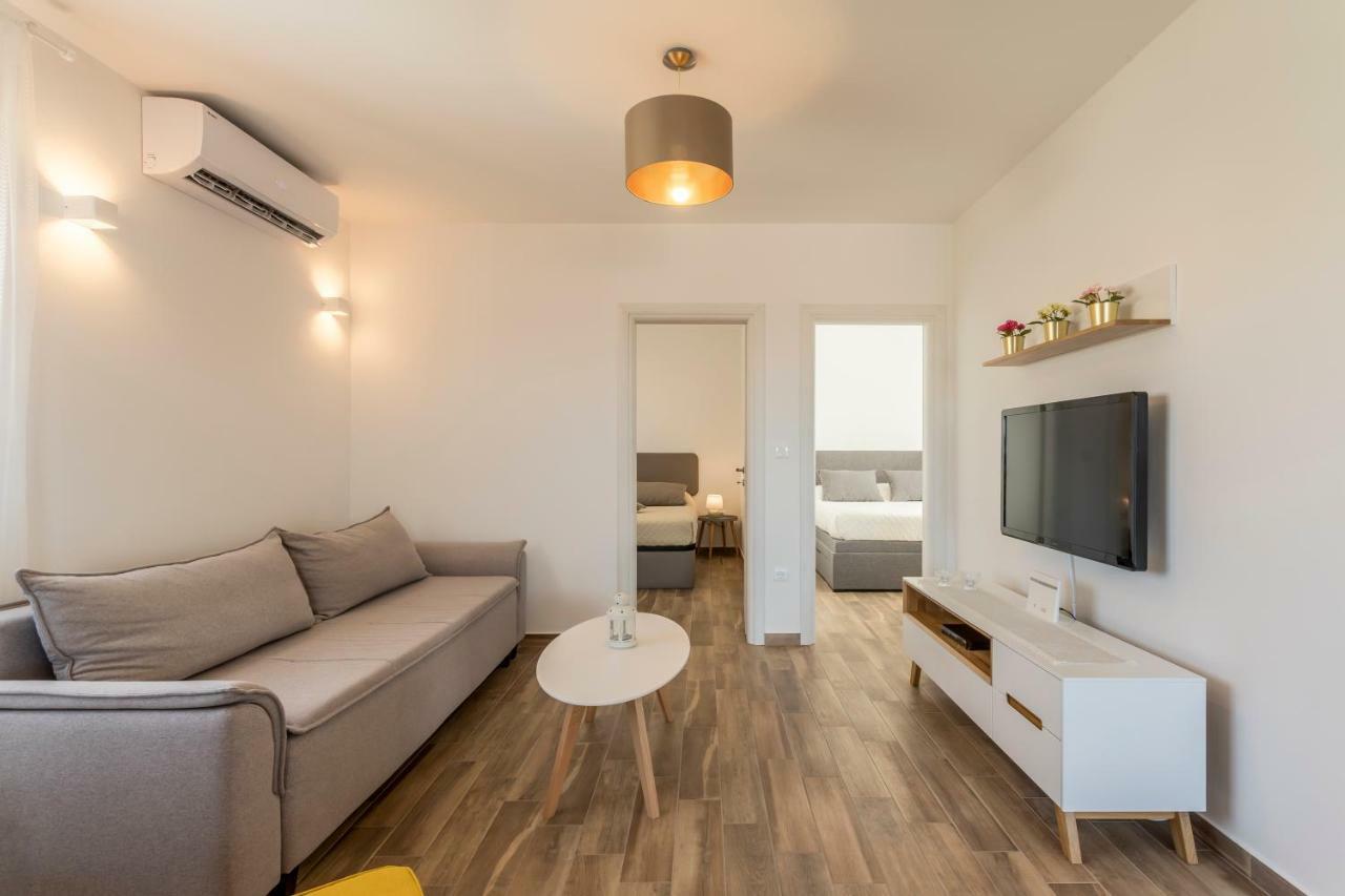 Luxury View Apartments 로고즈니차 외부 사진
