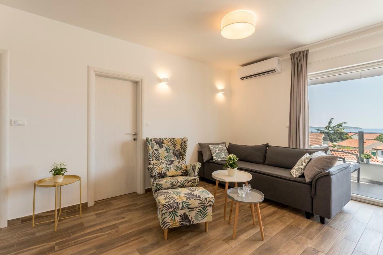 Luxury View Apartments 로고즈니차 외부 사진