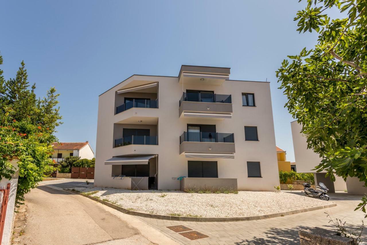 Luxury View Apartments 로고즈니차 외부 사진