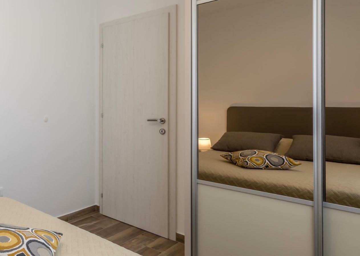 Luxury View Apartments 로고즈니차 외부 사진